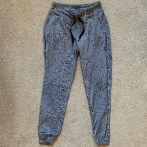 lululemon ready to rulu joggers
